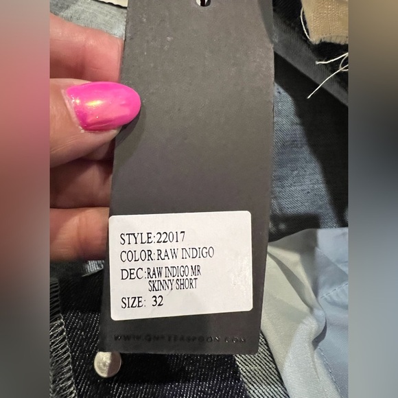 One Teaspoon Raw Indigo Mr Skinny Jean Shorts Mens size 32 NWT - Picture 9 of 12